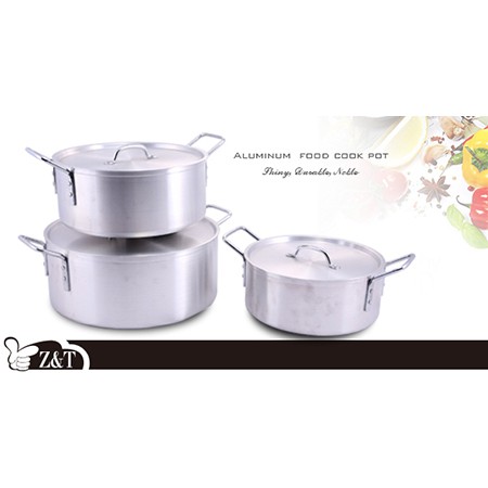 Sanding and trimming low body pot 1_(1)